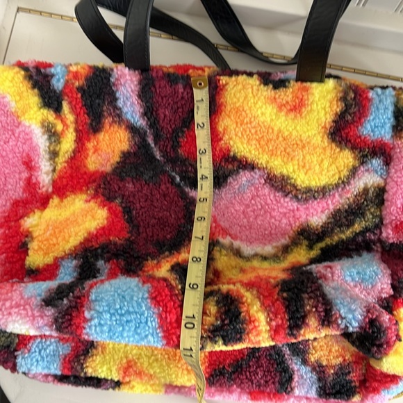 Desigual Faux sheepskin maxi shopper bag - Picture 12 of 12
